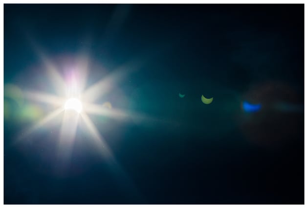 solar eclipse lens flare