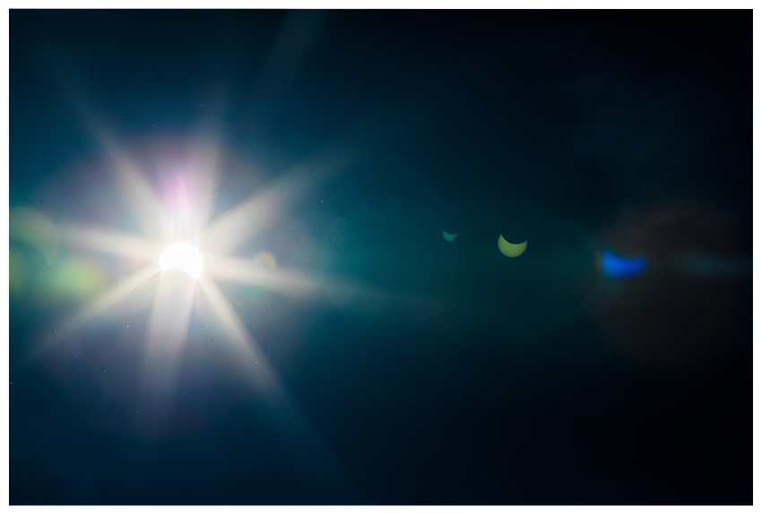 solar eclipse lens flare