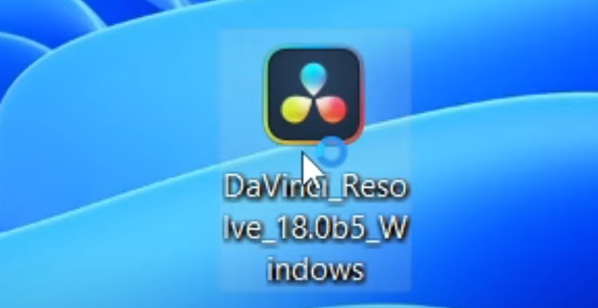 User clicking Run Davanci File