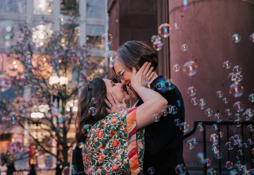 women kissing